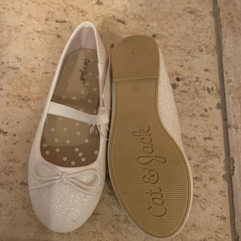 Cat and jack girl flats